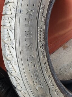 ZIMNÍ PNEU ..235/55/18..2KS - 3