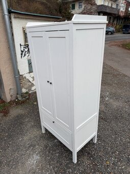 Šatní skříň IKEA Sundvik - bíl. mořená - 3