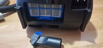 Vysavač Philips - 3