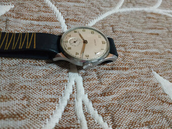 Náramkové hodinky Poběda - 3