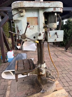 Sloupová vrtačka Vs 32 A - 3