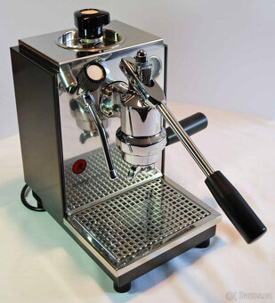 Kávovar na espresso Olympia Express Cremina - 3