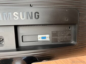 Monitor Samsung 22” - 3