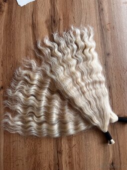 Prodloužení vlasů vlny blond - 3