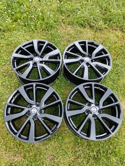 ALU KOLA NISSAN QASHQAI 5X114.3 R19 - 3
