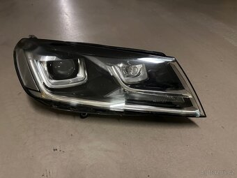 VW Touareg 7P1 xenon - 3