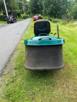 Zahradní traktůrek Yard-man - 3