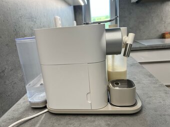 Kávovar De’Longhi Gran Lattissima White - 3