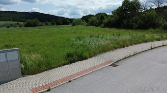 Stavební pozemek 1.103m2, Hluboká nad Vltavou - 3