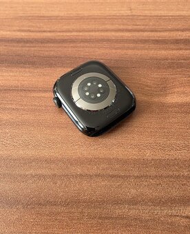 Apple Watch 10, 46mm pouzdro z klavírně černého hliníku - 3