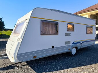 Rodinný karavan Burstner Ventana 530 PODZIMNÍ AKCE 10 000 KČ - 3
