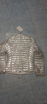 Nová zimní stříbrná bunda - 3