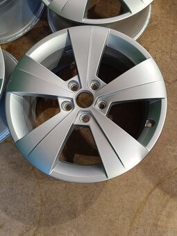 Alu 17" 5x112 6,5J et 41 Supeb - 3