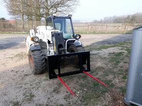 Vidle na balíky (hnůj) na smykový nakladač Bobcat - 3