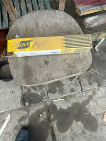 Svářečka elektrokov JS90FN - 3