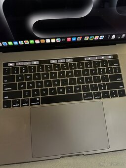 MacBook pro 2017 15inch - 3