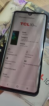 TCL 10 PRO jako nový - originál balení, super foťák - 3