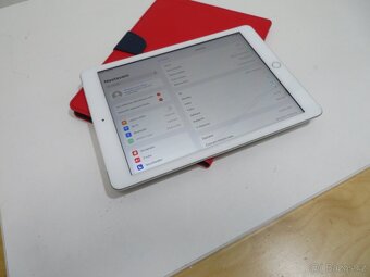 Tablet - Apple iPad  (6th generation) Wi-Fi, Cellular 32GB - 3