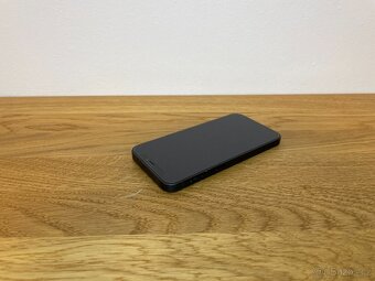 Apple iPhone 12 mini 128GB Black - baterie 79% - 3