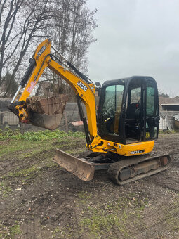 Pásový minibagr JCB 8025. - 3