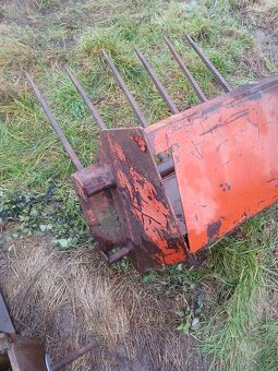 Příslušenství celnoho naklace na traktor - 3