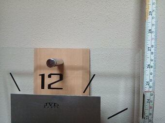 Nástěnné hodiny s kyvadlem - 3