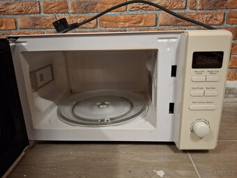 Mikrovlná trouba - 3