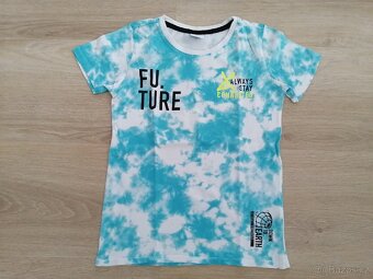 7 CHLAPECKÝCH TRIČEK VE VELIKOSTI 134 - 140 - 3