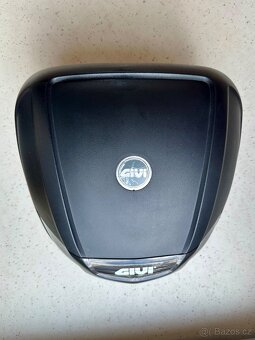 Kufr Givi černý 30l - 3