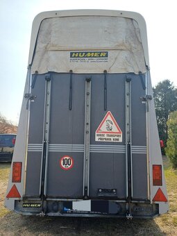Prodám  přepravník  Humer  na  1,5 koně - 3