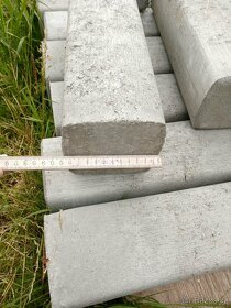 Nová betonová palisáda 120x120x360 - 3