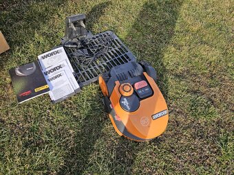 Robotická sekačka Worx Landroid - 3