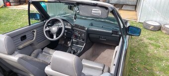 Bmw e30 cabrio 320i. Chromák. Serviska - 3
