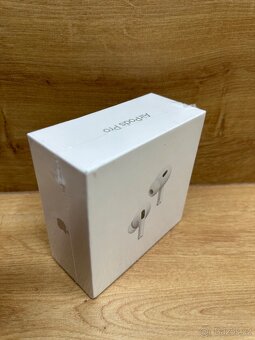 Bezdrátová sluchátka AirPods pro 2.generace - 3