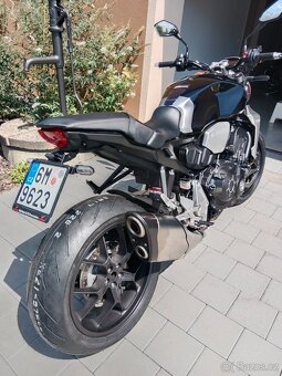 Honda CB1000R - 3