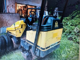Silniční válec Wacker RD11A - 3