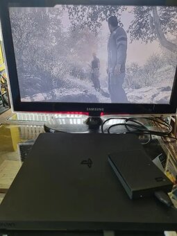 Playstation 4 slim, 1Tb + externí pevný disk 4tb - 3