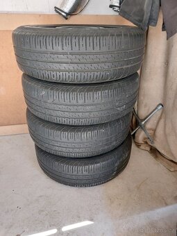 Komplet orig.letní kola+poklice Hyundai i20 - 3
