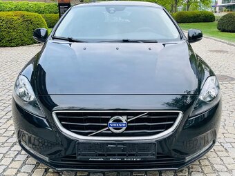 Volvo V40 2.0 D3 110KW 5VÁLEC MANUÁL OCEAN RACE LED SERVISKA - 3