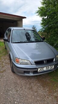 Honda Civic 1.5 VTEC. 1. Majitel - 3