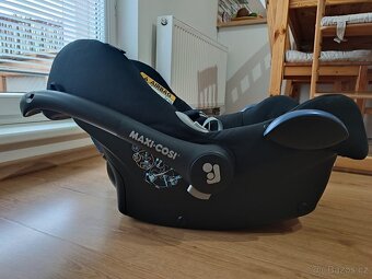Autosedačka MaxiCosi Cabrio Fix a Isofix Family Fix - 3