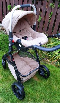 Kočárek Petite&Mars Vario 3v1 Sahara + isofix - 3