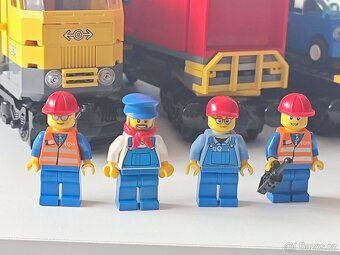 LEGO City 7939 - nákladní vlak - 3
