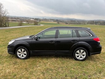 Subaru Outback 3.6 140000km - 3