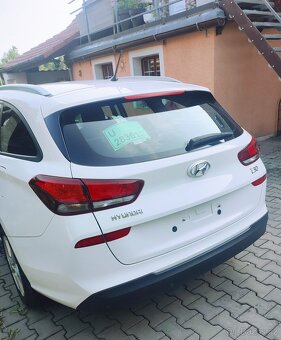 Hyundai i30 combi 1.0, 88 kw - 3