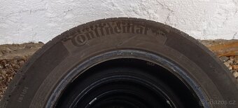 Continental 215/60/16 95V - 3