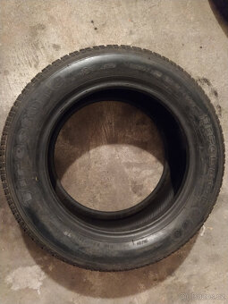 Pneu Firestone 225/50/15 - 3