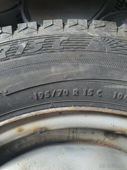 Kola Ford Transit - 3