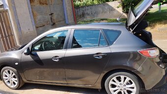 Mazda 3 - 3