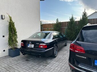 BMW E39 M5 - 3